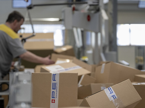 Offres d'emploi: La Poste publie le salaire initial