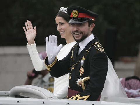 Le prince héritier dit oui à sa fiancée, une architecte saoudienne