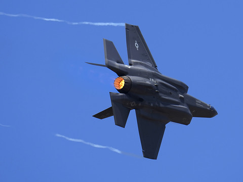Interrogations autour des pièces de rechange pour les F-35