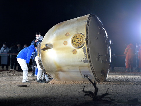Trois astronautes chinois de retour sur terre