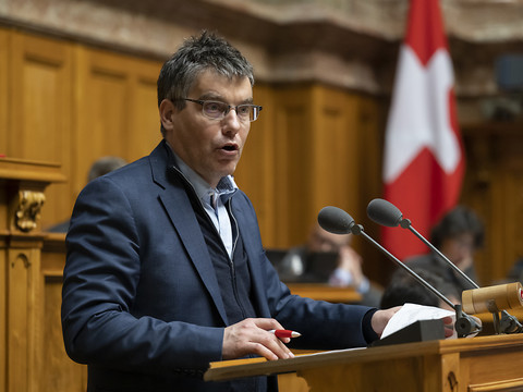 Roger Nordmann quitte la présidence du groupe pour la CEP