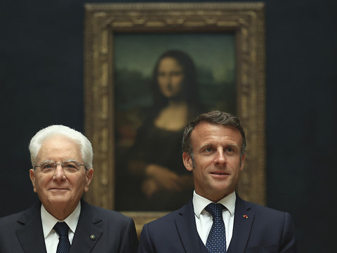 Macron affiche son entente avec le président italien