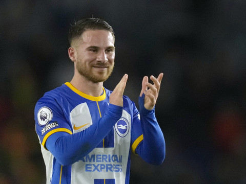 Alexis McAllister signe chez les Reds
