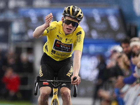 Vingegaard prend le pouvoir sur le Dauphiné