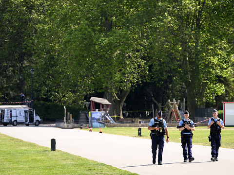 Macron arrivé auprès des victimes de l'attaque au couteau d'Annecy