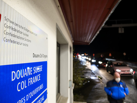 Imposition du télétravail des frontaliers