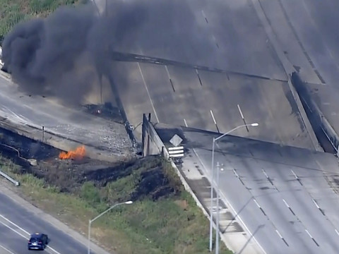 Une autoroute majeure s'effondre à Philadelphie
