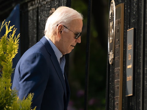 Biden modifie son agenda pour une intervention dentaire