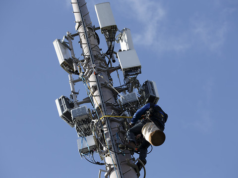 Un réseau 5G doit être déployé, sans augmenter les valeurs limites