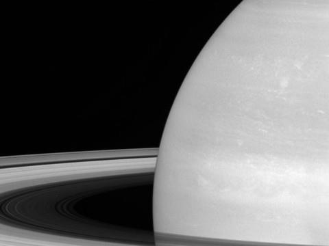 Un élément clé pour la vie découvert sur une lune de Saturne
