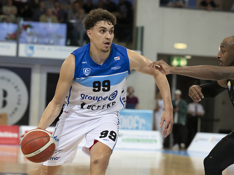 Fribourg Olympic: deux ans de plus pour Jurkovitz