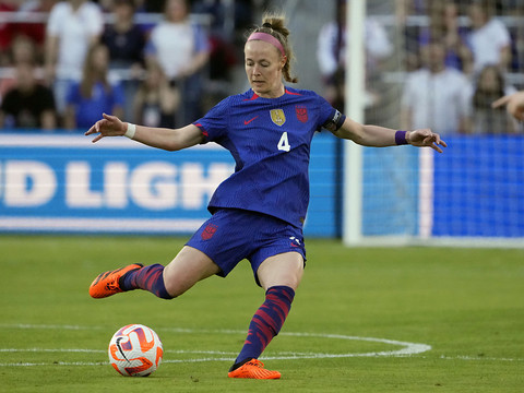 La capitaine américaine Becky Sauerbrunn forfait