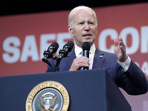 Biden n'entend pas rendre plus 