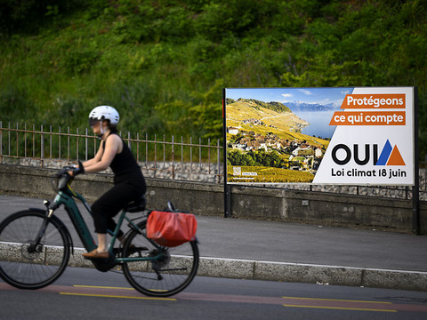 Loi sur le climat, imposition minimale et loi Covid en votation