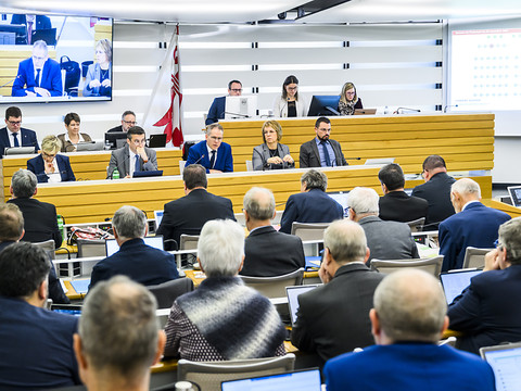 Jura: Une majorité semble se dessiner pour la destitution des ministres