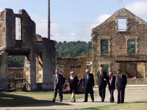 Appel aux dons pour restaurer le village martyr d'Oradour