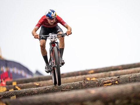 L'argent pour Lars Forster, le bronze pour Sina Frei