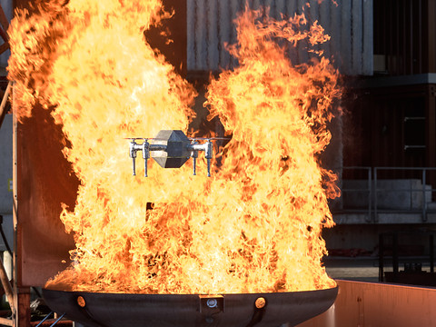L'Empa développe un drone résistant à des températures élevées