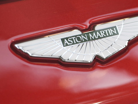 Aston Martin 