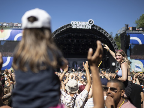 Début de l'Openair de St-Gall sans le grand absent Lewis Capaldi