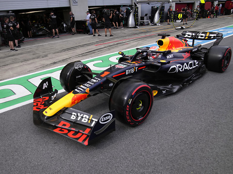 Sixième pole poistion de l'année pour Max Verstappen