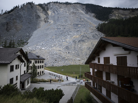 Les habitants de Brienz (GR) peuvent rentrer chez eux