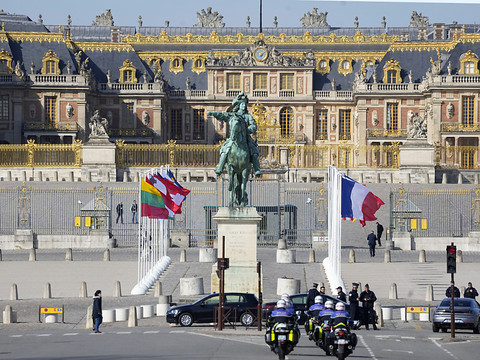 Le parcours passera par Versailles et la butte Montmartre
