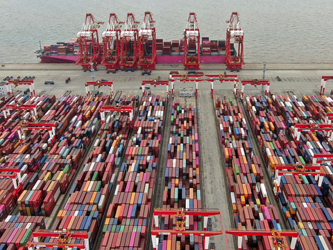Le commerce chinois sous pression avant le chiffre de la croissance