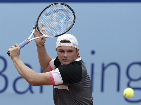 Stricker en 8es de finale du Swiss Open