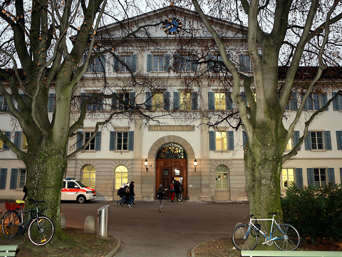 Condamnation par la justice des mineurs: expulsion possible