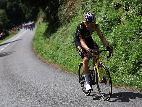 Tour de France: van Aert pas au départ de la 18e étape
