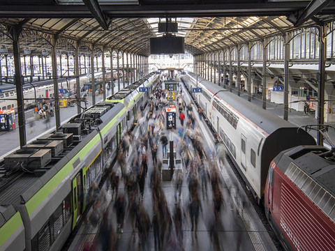 Plus respectueux du climat, le train est plus cher que l'avion