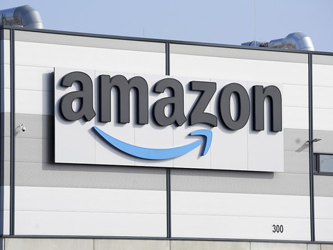 Amazon investit dans une usine de satellites