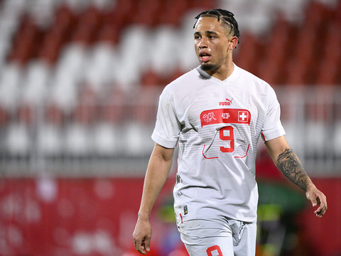 Noah Okafor s'engage pour cinq ans avec l'AC Milan