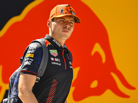 Verstappen offre un succès historique à Red Bull