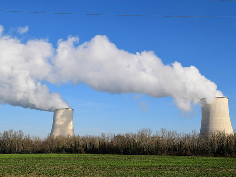 EDF renoue avec les bénéfices au premier semestre