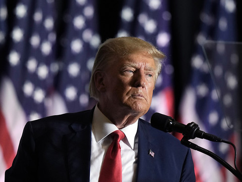Trump accusé d'avoir voulu soustraire des images de surveillance