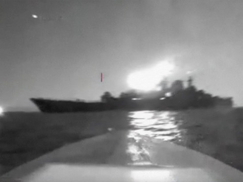 Attaque contre un pétrolier russe, fortes tensions en mer Noire
