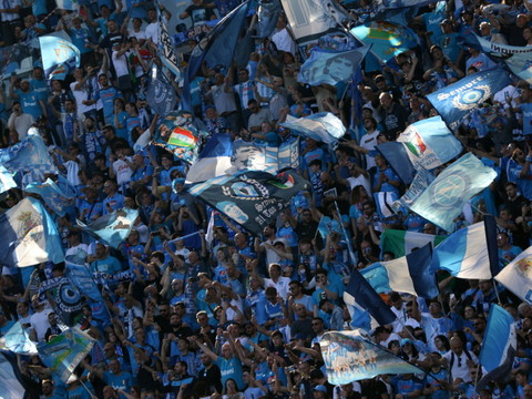 Un Italien en fuite trahi en Grèce par sa passion du foot