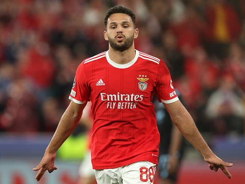 Gonçalo Ramos s'engage avec le PSG