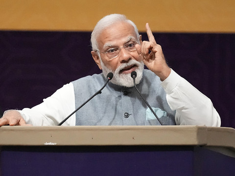 Echec de la motion de censure anti-Modi en Inde