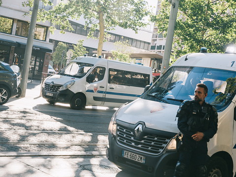 Deux hommes tués par balles à Marseille et à Grenoble