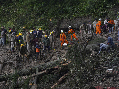 Une soixantaine de victimes des fortes pluies en Inde