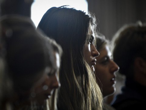 Procès historique sur le climat: victoire pour des jeunes