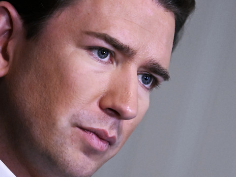 Autriche: l'ex-chancelier Kurz mis en examen pour faux témoignage