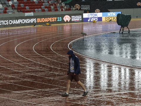 Les épreuves du matin retardées à cause d'un orage
