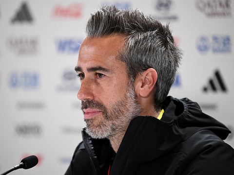 Entre Wiegman et Vilda, duel de styles sur le banc