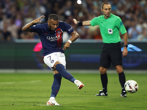 Mbappé effectue son retour et marque contre Toulouse