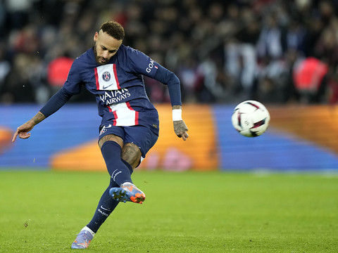 Neymar est blessé et ne peut pas encore s'entraîner