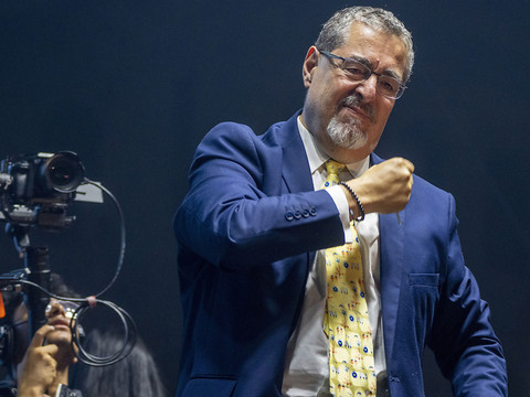 Les Guatémaltèques élisent leur président après une campagne agitée